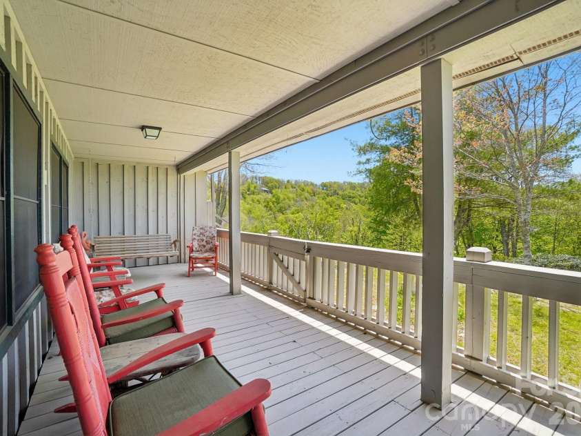 302 Eagles Nest Court, Mars Hill, NC 28754.  MLS# CAR4369969, YatesRealty ID 22693. Private Covered Rear Deck
