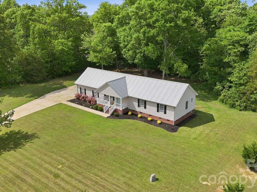 142 Sam Bailes Boulevard, Smyrna, SC 29743.  MLS# CAR4380079, YatesRealty ID 22694. 