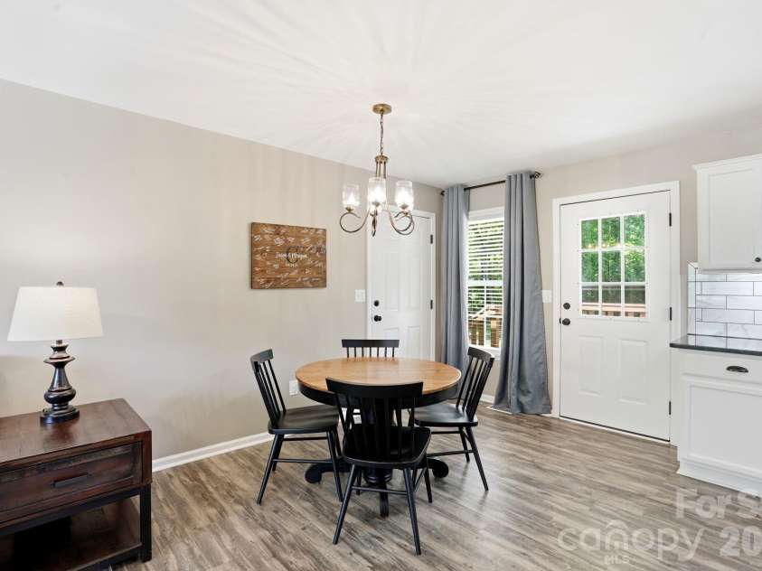 142 Sam Bailes Boulevard, Smyrna, SC 29743.  MLS# CAR4380079, YatesRealty ID 22694. Dining Area