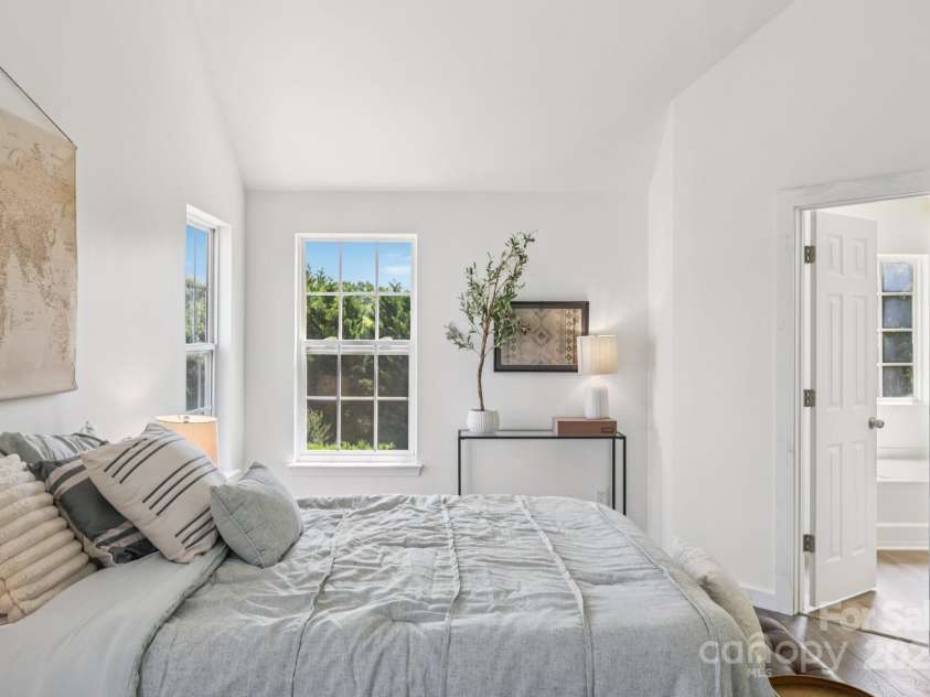 1986 Trace Creek Drive, Waxhaw, NC 28173.  MLS# CAR4272447, YatesRealty ID 22694. 