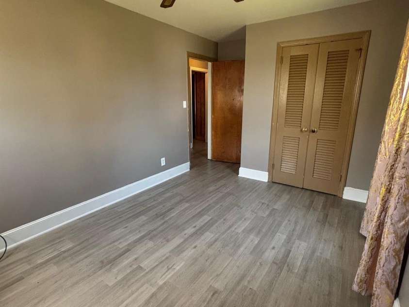 1410 Waddell Street, Charlotte, NC 28216.  MLS# CAR4354727, YatesRealty ID 22695. 