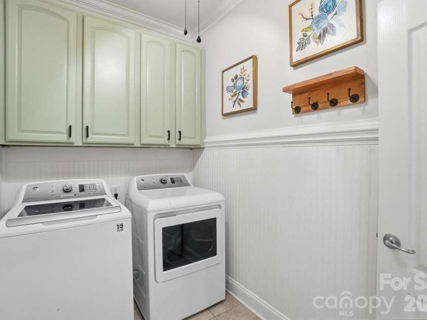 1011 Potters Bluff Road, Wesley Chapel, NC 28110.  MLS# CAR4372566, YatesRealty ID 22696. 