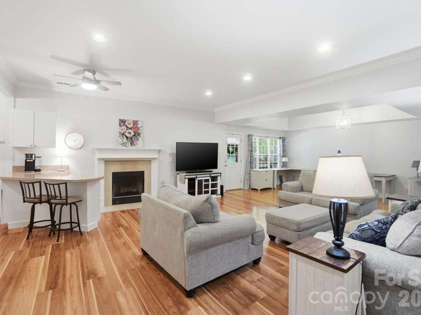 1011 Potters Bluff Road, Wesley Chapel, NC 28110.  MLS# CAR4372566, YatesRealty ID 22696. 