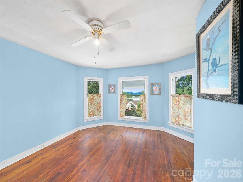 309 Hillside Drive, Burnsville, NC 28714.  MLS# CAR4361793, YatesRealty ID 22697. Second Bedroom