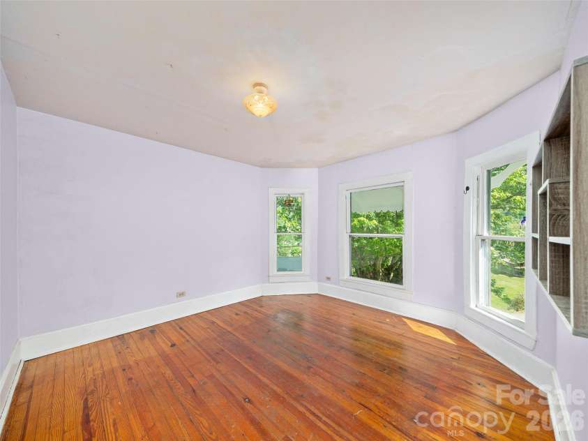 309 Hillside Drive, Burnsville, NC 28714.  MLS# CAR4361793, YatesRealty ID 22697. Third Bedroom