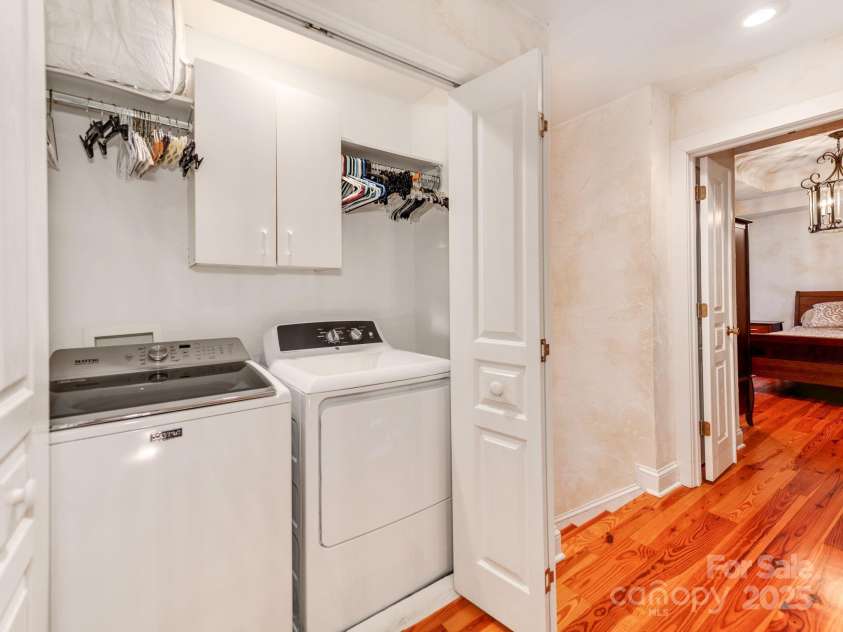 501 River Oaks Lane, Charlotte, NC 28226.  MLS# CAR4192085, YatesRealty ID 22698. An upstairs laundry setup can be highly convenient, especially in multi-story homes where the majority of bedrooms are located upstairs.