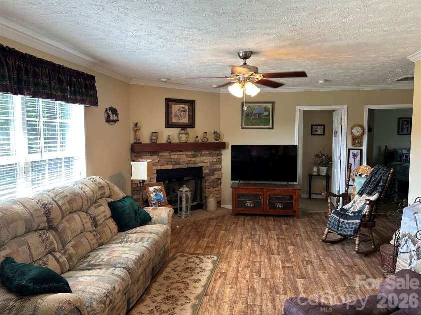 321 Jones Street, Blacksburg, SC 29702.  MLS# CAR4419165, YatesRealty ID 2270. 