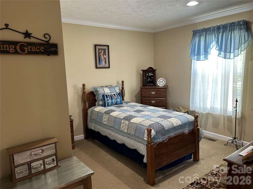 321 Jones Street, Blacksburg, SC 29702.  MLS# CAR4419165, YatesRealty ID 2270. 