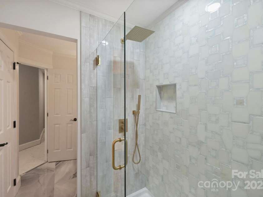 2317 Houston Branch Road, Charlotte, NC 28270.  MLS# CAR4272104, YatesRealty ID 22700. Full Bath Two