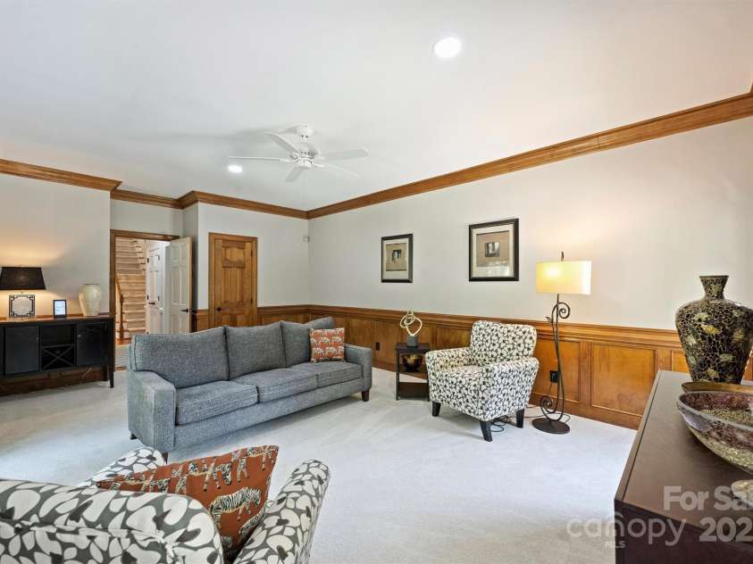 2317 Houston Branch Road, Charlotte, NC 28270.  MLS# CAR4272104, YatesRealty ID 22700. Great Room