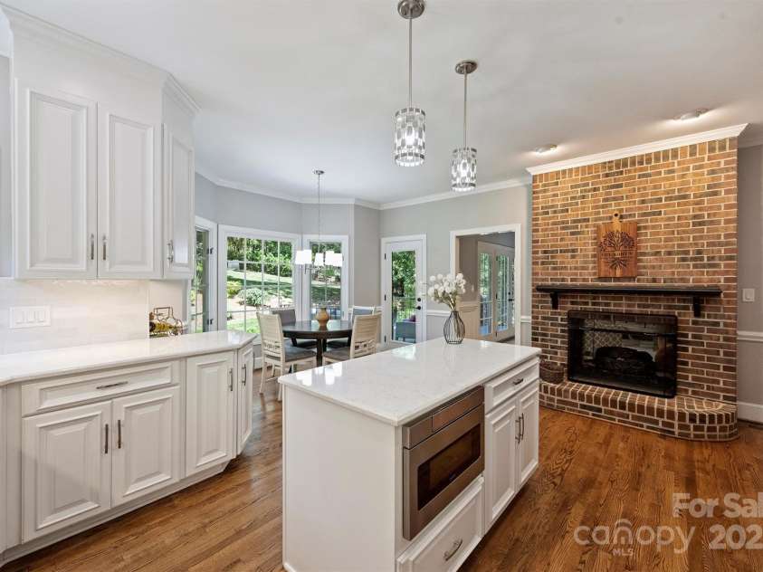2317 Houston Branch Road, Charlotte, NC 28270.  MLS# CAR4272104, YatesRealty ID 22700. Kitchen