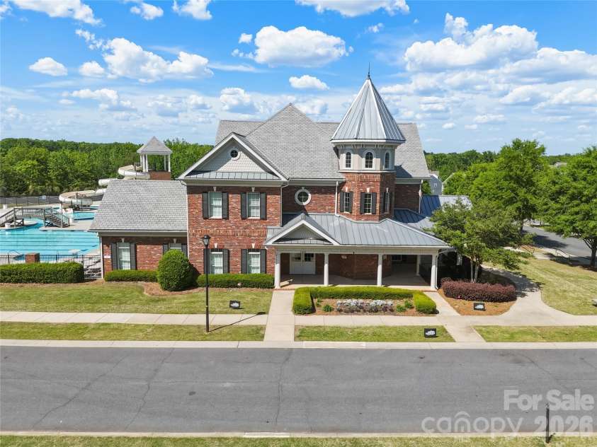 446 Dudley Drive, Fort Mill, SC 29715.  MLS# CAR4372013, YatesRealty ID 22701. 