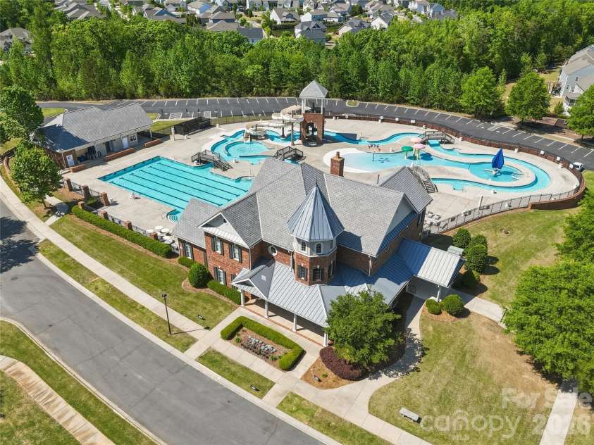 446 Dudley Drive, Fort Mill, SC 29715.  MLS# CAR4372013, YatesRealty ID 22701. 