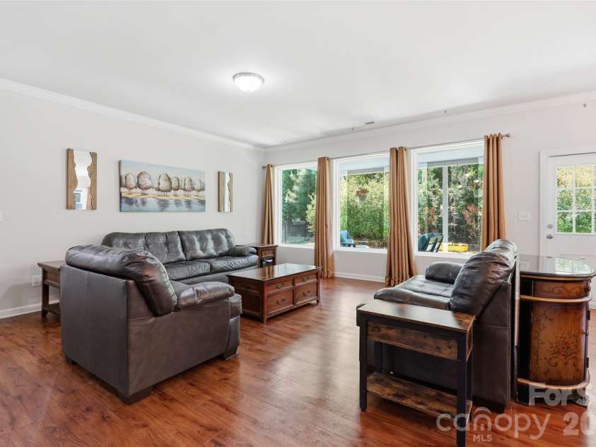 446 Dudley Drive, Fort Mill, SC 29715.  MLS# CAR4372013, YatesRealty ID 22701. Bright living room!