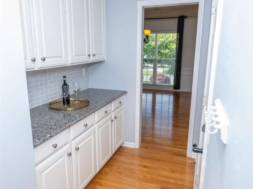 15406 Pepperwood Court, Huntersville, NC 28078.  MLS# CAR4254597, YatesRealty ID 22702. 