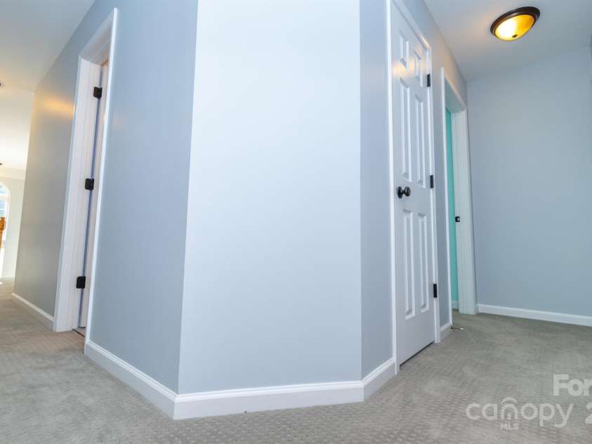 15406 Pepperwood Court, Huntersville, NC 28078.  MLS# CAR4254597, YatesRealty ID 22702. 
