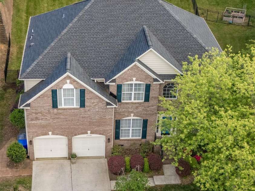 15406 Pepperwood Court, Huntersville, NC 28078.  MLS# CAR4254597, YatesRealty ID 22702. 