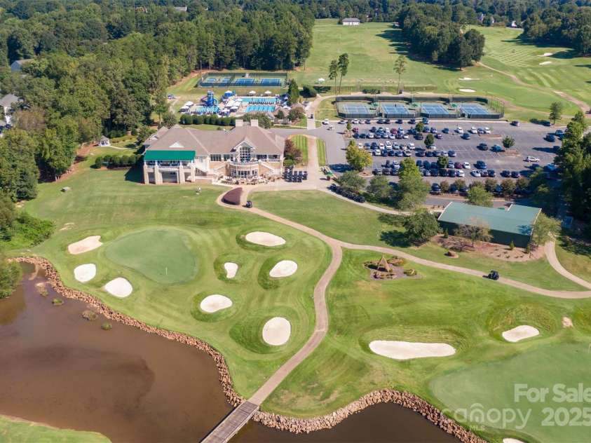 15406 Pepperwood Court, Huntersville, NC 28078.  MLS# CAR4254597, YatesRealty ID 22702. 