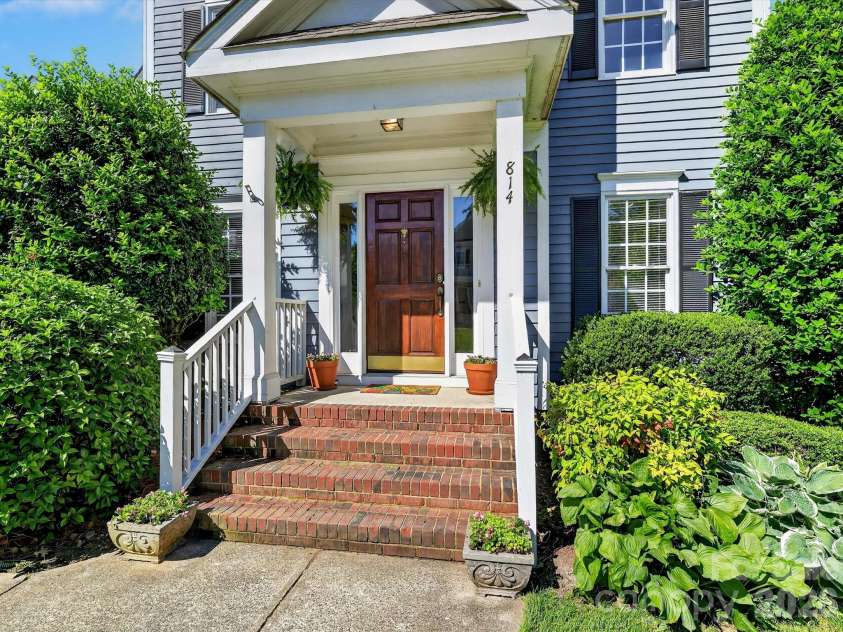 814 Stargard Court, Charlotte, NC 28270.  MLS# CAR4379760, YatesRealty ID 22702. 