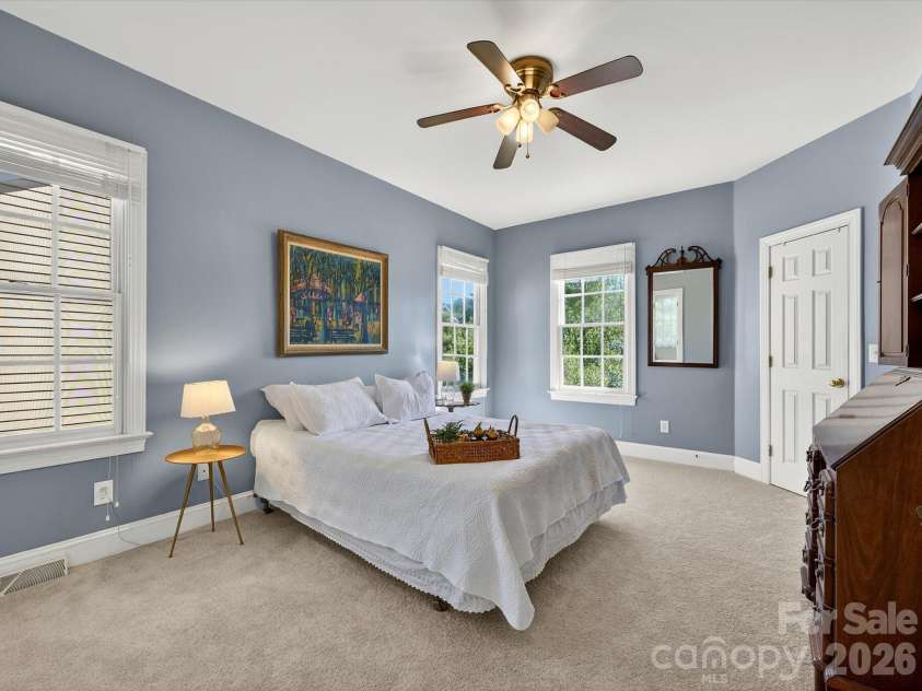 814 Stargard Court, Charlotte, NC 28270.  MLS# CAR4379760, YatesRealty ID 22702. 