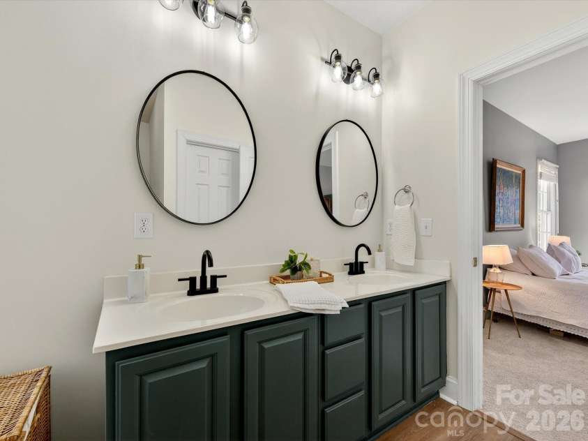 814 Stargard Court, Charlotte, NC 28270.  MLS# CAR4379760, YatesRealty ID 22702. 