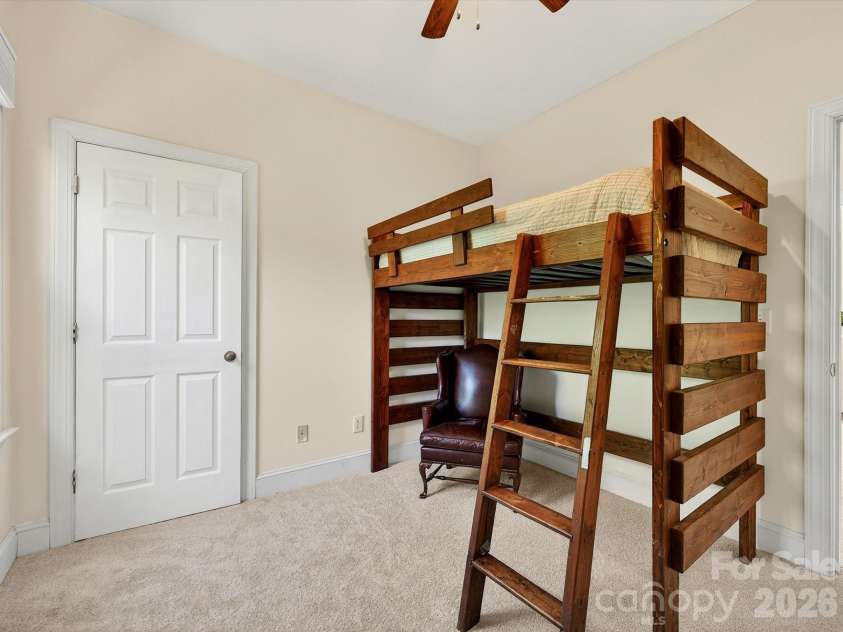 814 Stargard Court, Charlotte, NC 28270.  MLS# CAR4379760, YatesRealty ID 22702. 