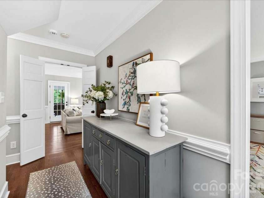 10216 Hollybrook Drive, Charlotte, NC 28277.  MLS# CAR4380428, YatesRealty ID 22703. 