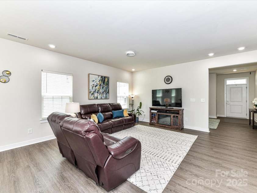 3023 Ballester Road, Fort Mill, SC 29707.  MLS# CAR4257473, YatesRealty ID 22705. 