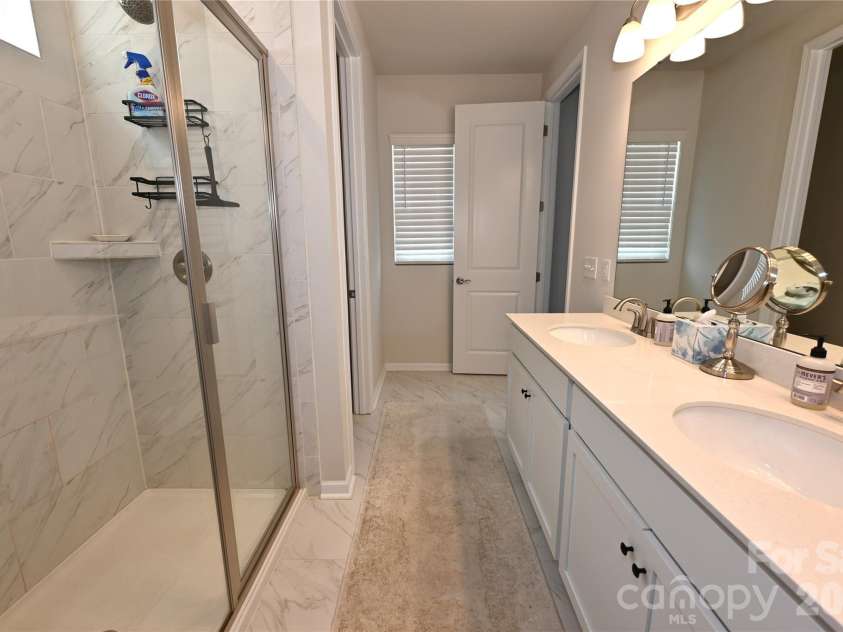 9037 Widden Way, Charlotte, NC 28269.  MLS# CAR4365841, YatesRealty ID 22705. 