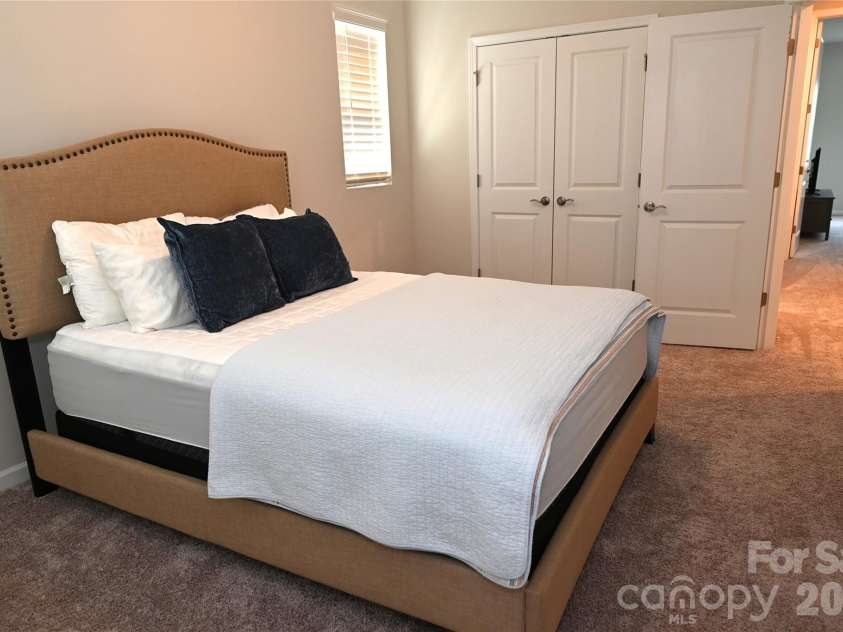 9037 Widden Way, Charlotte, NC 28269.  MLS# CAR4365841, YatesRealty ID 22705. 