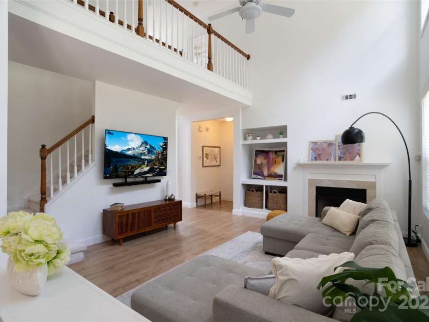 12341 Mcallister Park Drive, Charlotte, NC 28277.  MLS# CAR4274666, YatesRealty ID 22707. 