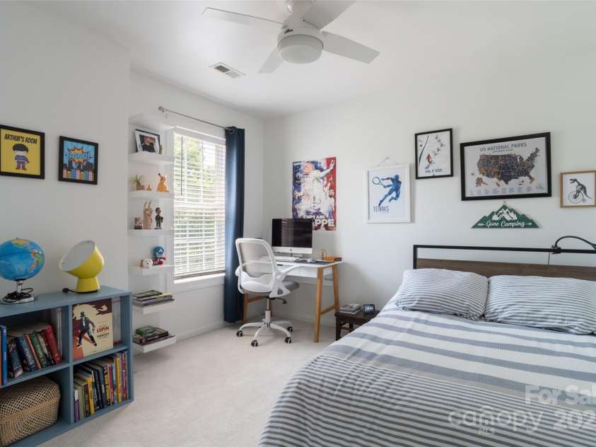12341 Mcallister Park Drive, Charlotte, NC 28277.  MLS# CAR4274666, YatesRealty ID 22707. 