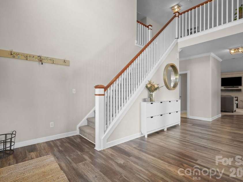 120 Wellshire Street, Mooresville, NC 28115.  MLS# CAR4382068, YatesRealty ID 22708. 