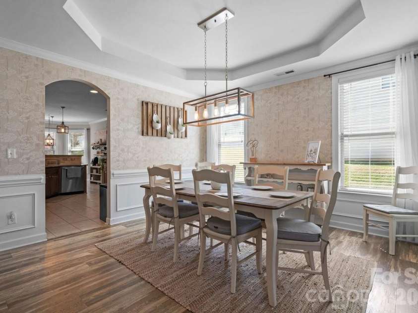 120 Wellshire Street, Mooresville, NC 28115.  MLS# CAR4382068, YatesRealty ID 22708. 
