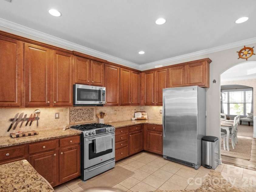 120 Wellshire Street, Mooresville, NC 28115.  MLS# CAR4382068, YatesRealty ID 22708. 