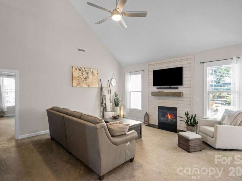 120 Wellshire Street, Mooresville, NC 28115.  MLS# CAR4382068, YatesRealty ID 22708. 