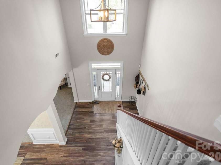 120 Wellshire Street, Mooresville, NC 28115.  MLS# CAR4382068, YatesRealty ID 22708. 
