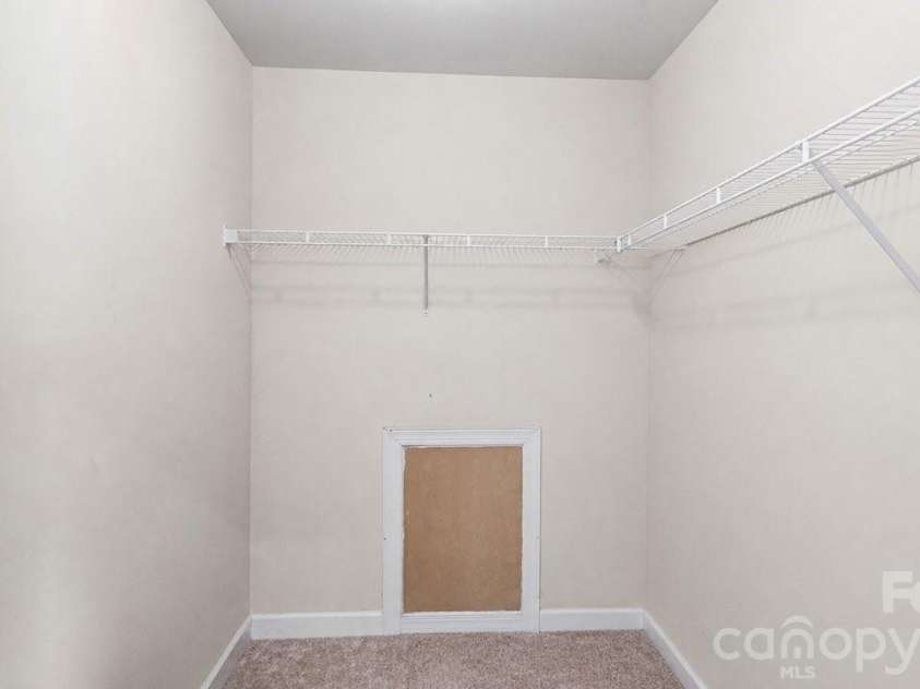 120 Wellshire Street, Mooresville, NC 28115.  MLS# CAR4382068, YatesRealty ID 22708. 