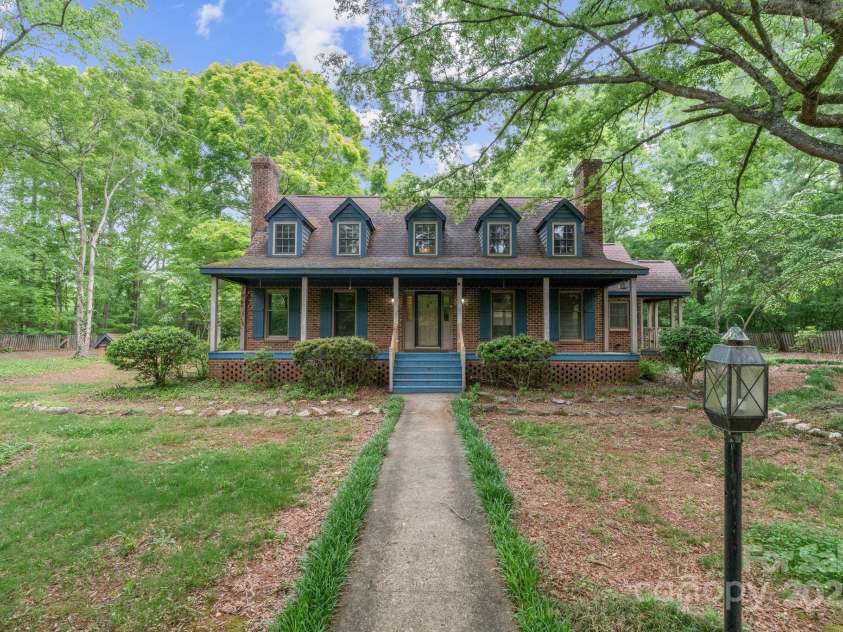 1513 Shelby Highway, Cherryville, NC 28021.  MLS# CAR4254779, YatesRealty ID 22708. 