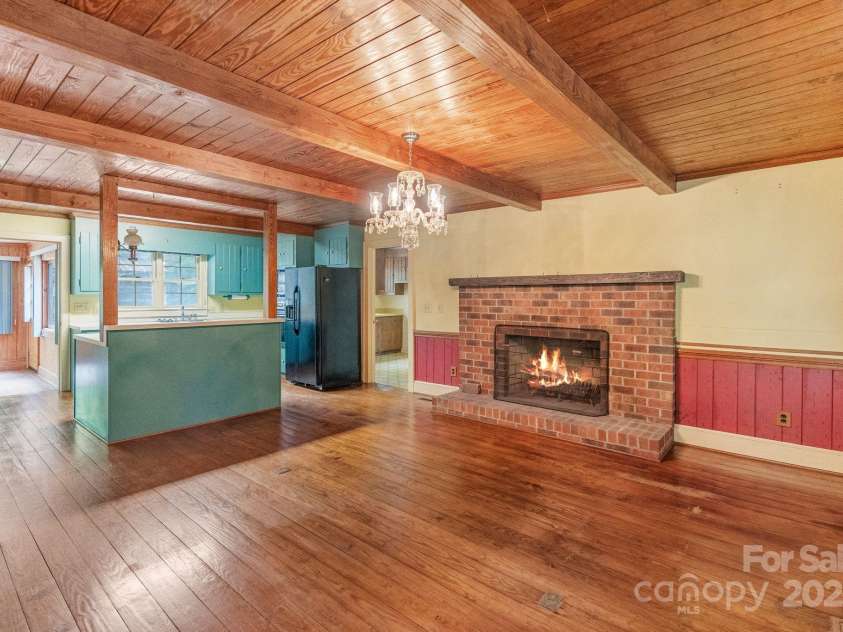 1513 Shelby Highway, Cherryville, NC 28021.  MLS# CAR4254779, YatesRealty ID 22708. 