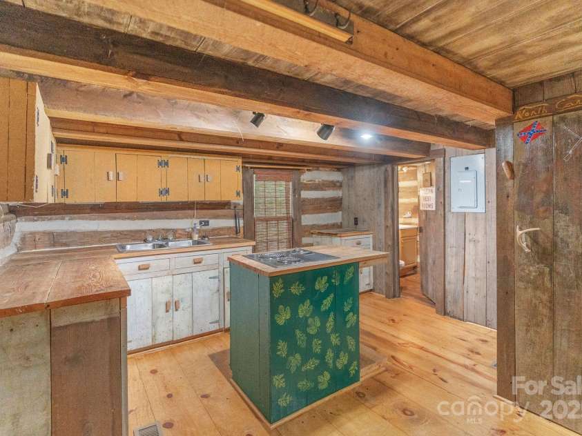 1513 Shelby Highway, Cherryville, NC 28021.  MLS# CAR4254779, YatesRealty ID 22708. 