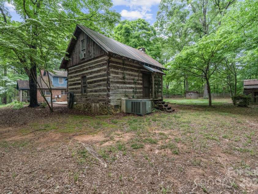 1513 Shelby Highway, Cherryville, NC 28021.  MLS# CAR4254779, YatesRealty ID 22708. 