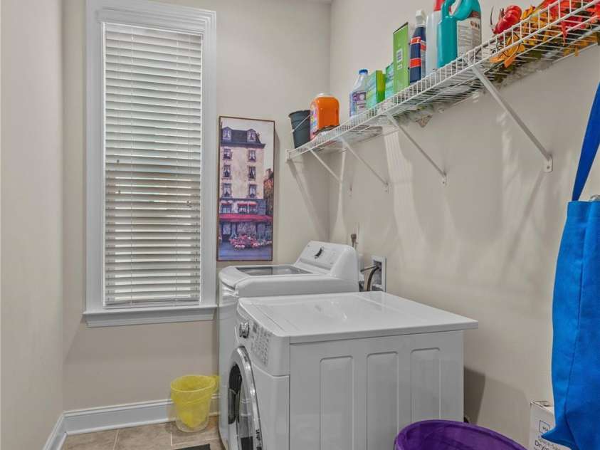 129 Johnson Manor Street, Mooresville, NC 28115.  MLS# CAR4197024, YatesRealty ID 2271. 