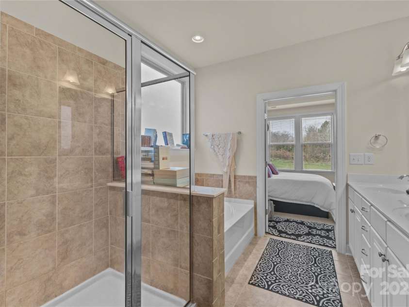 129 Johnson Manor Street, Mooresville, NC 28115.  MLS# CAR4197024, YatesRealty ID 2271. 