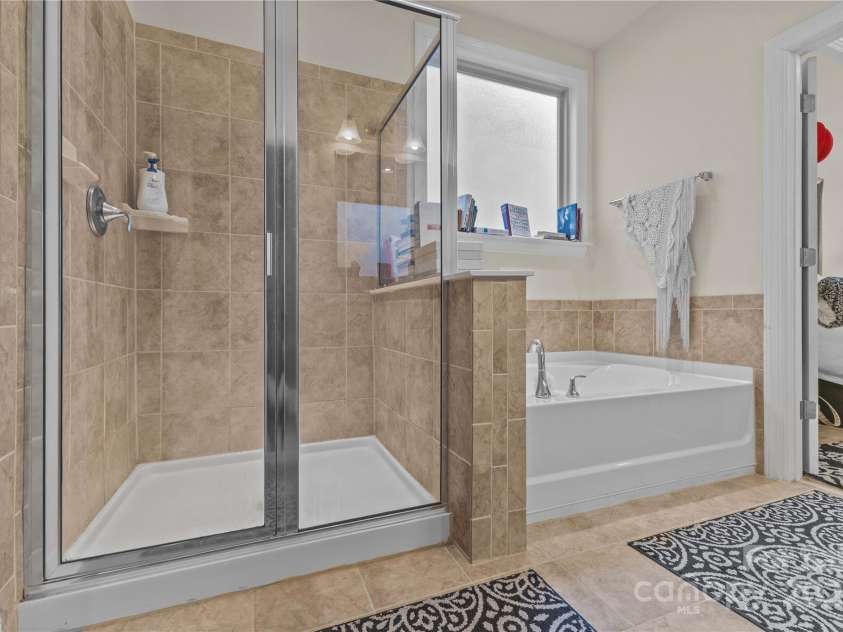 129 Johnson Manor Street, Mooresville, NC 28115.  MLS# CAR4197024, YatesRealty ID 2271. 