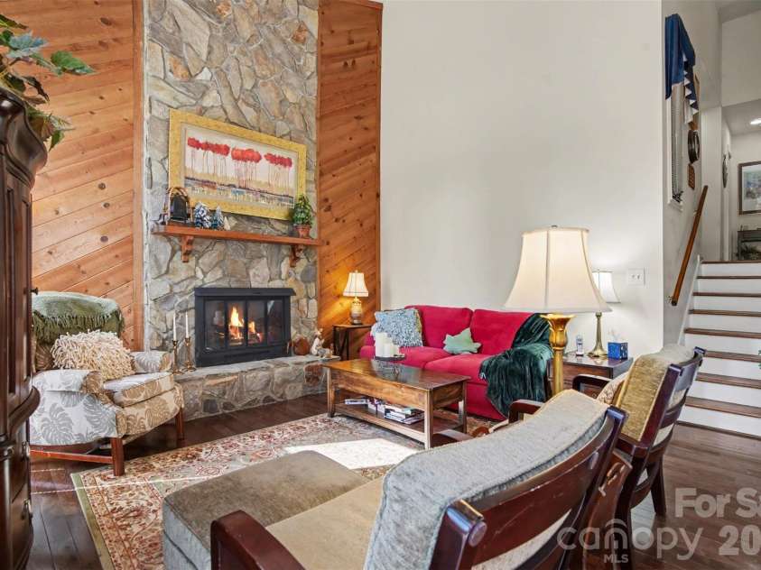 8968 St Croix Lane, Charlotte, NC 28277.  MLS# CAR4360123, YatesRealty ID 22711. 