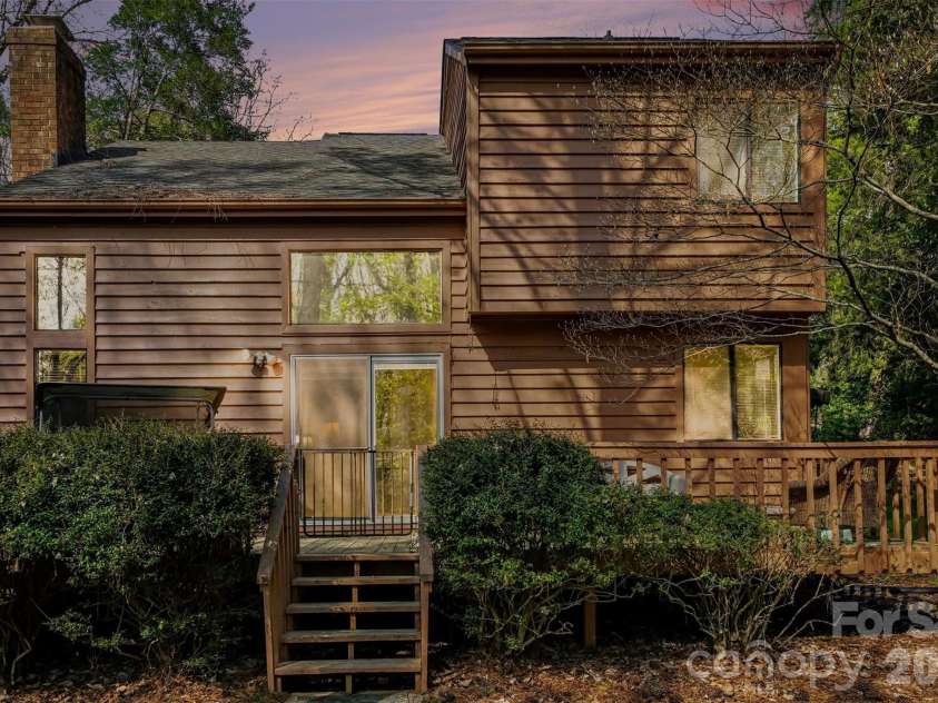 8968 St Croix Lane, Charlotte, NC 28277.  MLS# CAR4360123, YatesRealty ID 22711. 