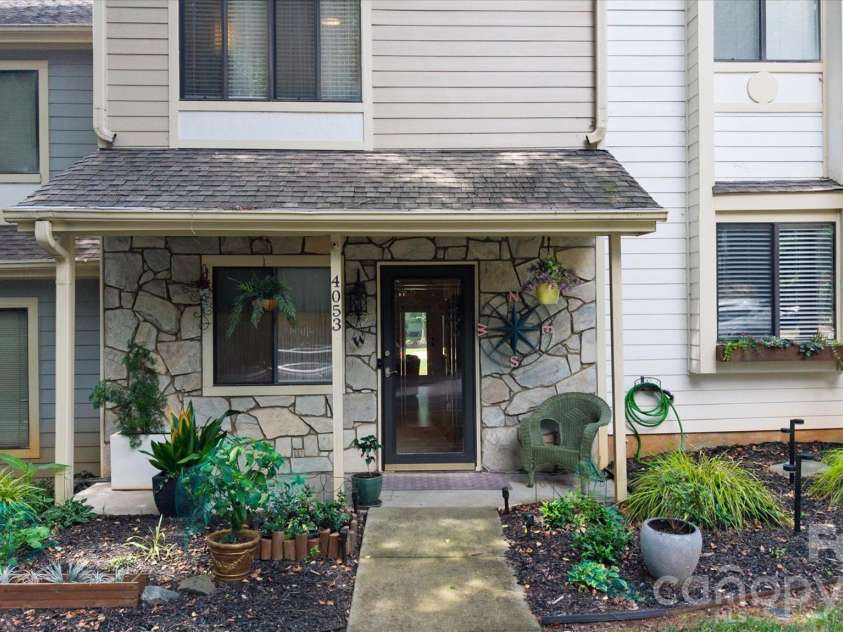 4053 Course Drive, Charlotte, NC 28277.  MLS# CAR4376484, YatesRealty ID 22712. 
