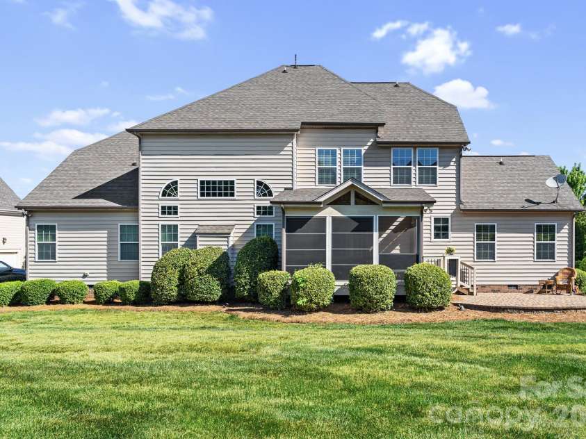 8480 Penton Place, Harrisburg, NC 28075.  MLS# CAR4349630, YatesRealty ID 22713. 