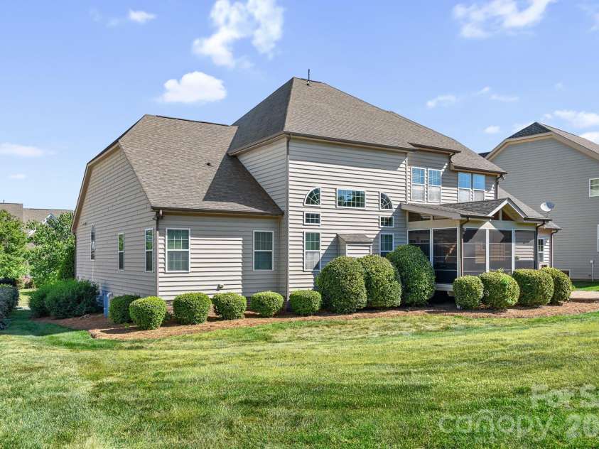 8480 Penton Place, Harrisburg, NC 28075.  MLS# CAR4349630, YatesRealty ID 22713. 